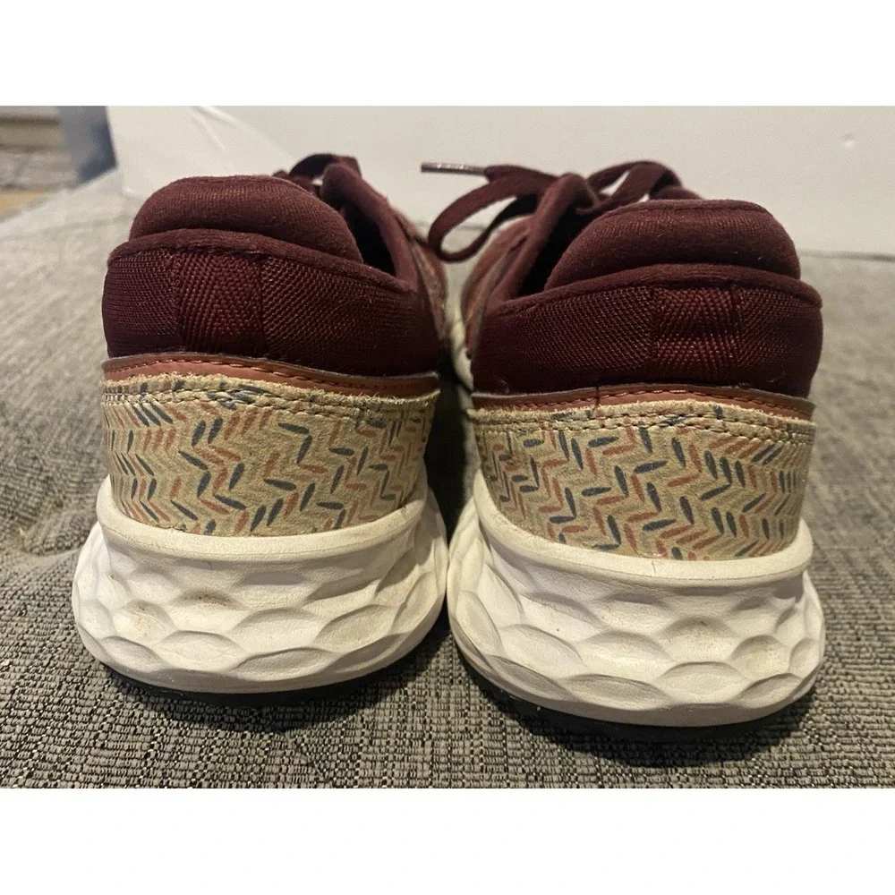 New Balance Fresh Foam X70‎ Sneaker women's size 8 Burgundy Suede